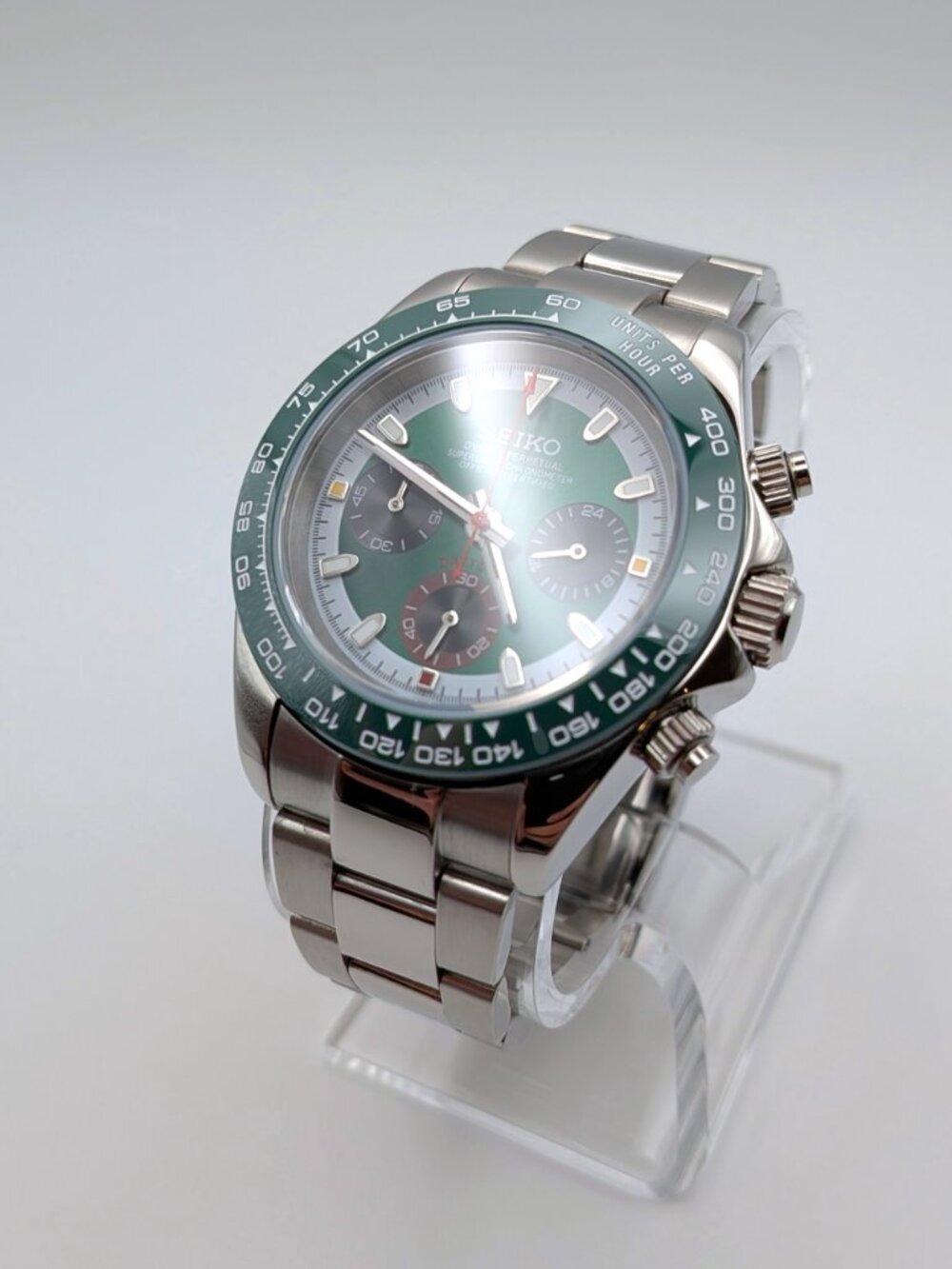 Seiko MOD | Motorsport Inspired Chronograph | VK63 quartz movement - Picture 2 of 12